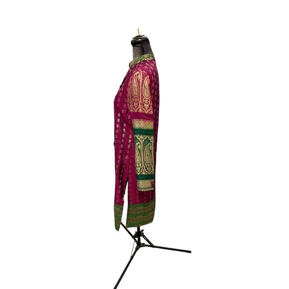Traditional Magenta & Green Embroidered Kurti Dress - Picture 3 of 5